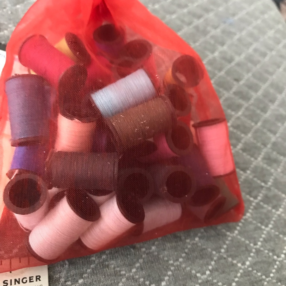 Singer Sewing Tools Set - Picture 2 of 6